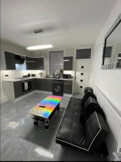 Entire 5 Star Luxury Whalley House Wifi TV Luxury - Burnley - 2