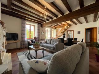 Proche le Mans, Parigné l'Evêque,maison forestière, accueil chevaux possible 11 pers - Parigné-lʼÉvêque - 9