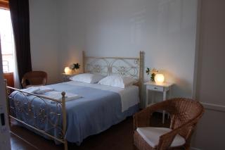 B&B Cherry En Rose - 5