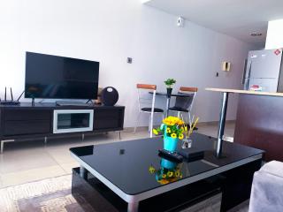 KING BED SUITE Near JBR Beach DMCC Metro - 8