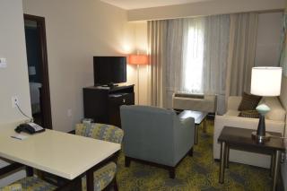 Best Western Premier Ashton Suites - Willowbrook - Houston - 8