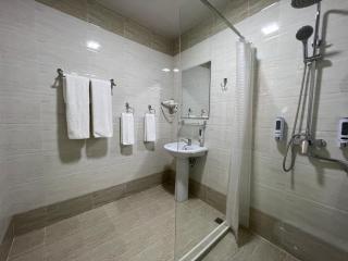 The Loft Guest House - 1