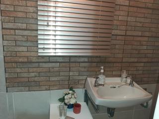 The Cottage - Grahamstown - 5