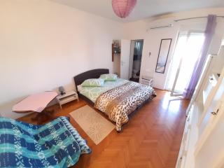Perica apartment and Perica room with separate entrance - Zadar - 6