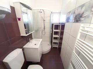 Perica apartment and Perica room with separate entrance - Zadar - 4