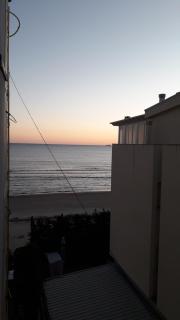 Seaside Deluxe Apartment for long term rental - 8