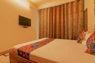 FabHotel Yatika Residency - 4