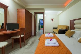 Caretta Beach Resort & WaterPark - Kalamaki - 1
