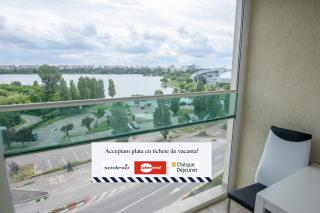 C&Y Marco Apartments - Mamaia - 9