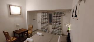 J-House, spacious apartments with balconies, Thalassa 1min away - Siolim - 3