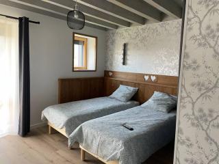Duplex avec poêle à granulés et garage à motos - 3