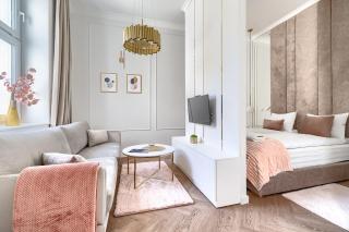 MARGI Aura LUX LARGE and VERY GLAM Studio - Stettino - 8