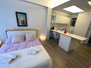 Cozy Studio at Koukaki - Athens - 0