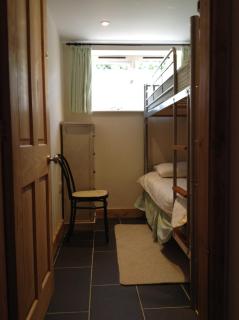 C Farmhouse Accommodation - Alne - 3