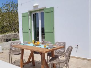 Polivios suites - Adamas - 4