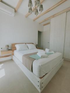 Polivios suites - Adamas - 3