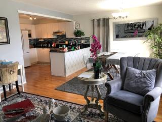 3 Bedroom House in Bridlewood - 6