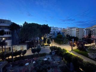 Modern Comfy Apartment With Balcony - Durrës - 1