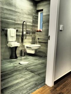 Adelphi Boutique Hotel - 2