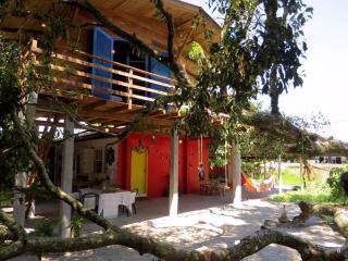 Casa Estilosa e Rústica com Vista para o Pôr do Sol da Ilha do Mel! - Convento - 9