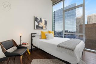 Jeffjack Heated Pool Penthouse in Chicago's West Loop - 5
