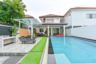 4BD Pool Villa Pattaya with Jacuzzi - Exquisite Pool Villa A - 2