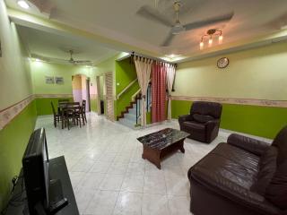 Perdana Homestay Skudai - Skudai - 4