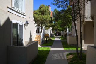 Sonesta ES Suites Albuquerque - Albuquerque - 8