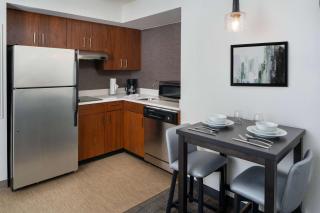 Sonesta ES Suites New Orleans Convention Center - 4