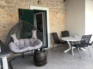 Stein Haus - Pirovac - 2