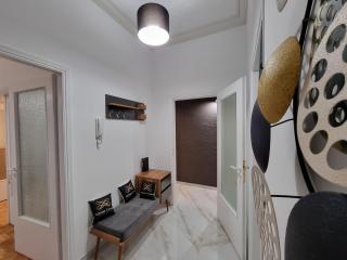 Arman Group Arya - Atene - 3