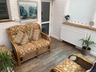 Mikes at Menai - Stylish & Spacious 3 bed house in Menai Bridge. - Menai Bridge - 5