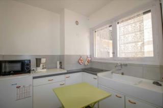 Nice And Comfort Studio For 2 In The Centre Ville - Saint-Raphaël - 6