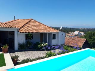 CASA DAS 4 MARIAS - Pinheiro de Ázere - 0