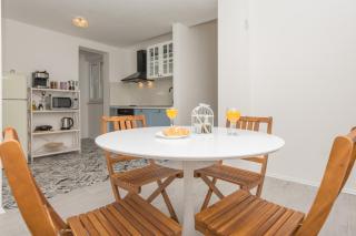 Vista Mare Apartment - 3 Bedroom, Sea View - 7