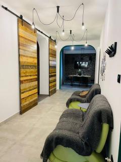 Downtown Luxury Apartment - Romana Plaza - 7