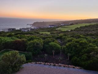 Luxury Home located on Pinnacle Point Golf Estate - 5