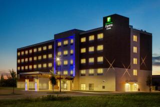 Holiday Inn Express & Suites Sanford - Lake Mary by IHG - Sanford - 1