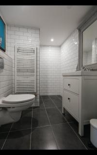 BudapeStayz - Jozsef Apartments - 2