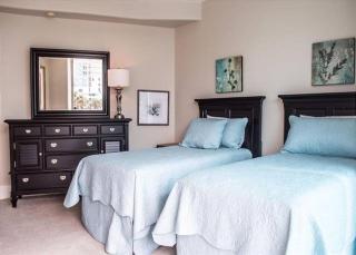 Bella Luna 201 - Large Corner Unit! Wrap Around Balcony w/ Beach & Bay View! - Orange Beach - 3