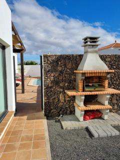 Beautiful spacious villa with private heated pool in Lajares - Lajares - 8