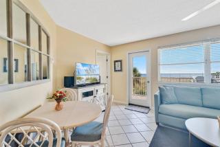 Summer Breeze #25 - Modest Beachfront with views of the Pass! Great Location! - Orange Beach - 6