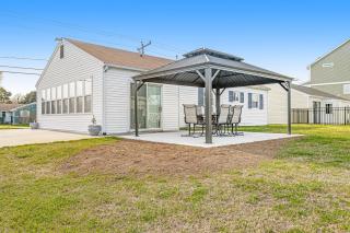 Dockside Daydreamin' - 0