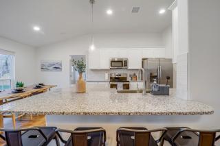 Hill Country Retreat - Lago Vista - 2