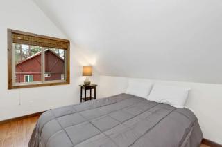 Village Chic Chalet #2113 by Big Bear Vacations - Big Bear Lake - 9
