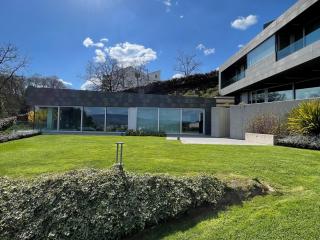 Tres Prismas Exclusive - Sarria - 5