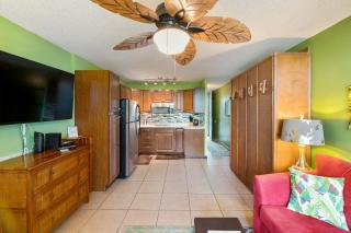 OUTSTANDING OCEANFRONT STUDIO - KONA ISLANDER INN CONDOS condo - Kailua-Kona - 8
