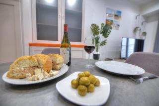 Elegant one bedroom apartment with terrace in uptown Portomaso DDIF1-4 - 1