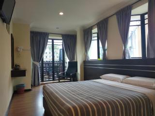 Hong Kong Hotel - 8