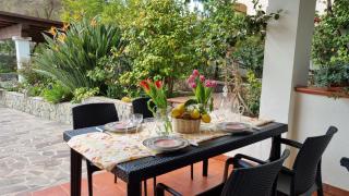 Appartamento in villa con veranda privata e parcheggio gratuito - 9